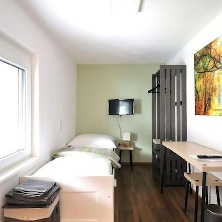 Schickes Zimmer Mit Top-Ausstattung In Idealer Lage Feldkirch Eksteriør bilde