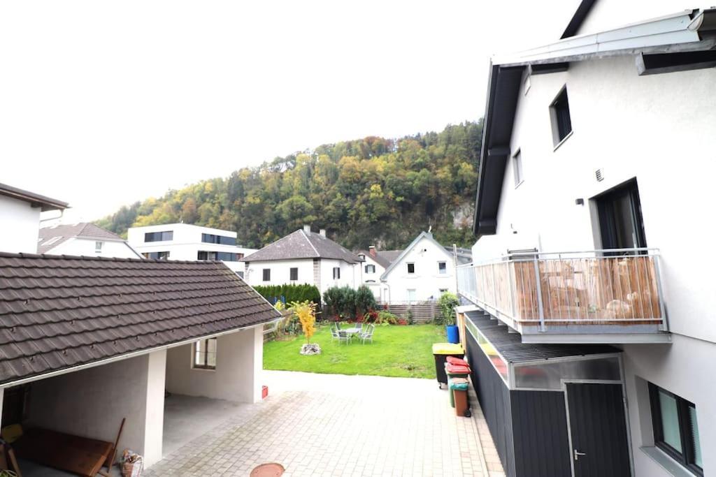 Schickes Zimmer Mit Top-Ausstattung In Idealer Lage Feldkirch Eksteriør bilde