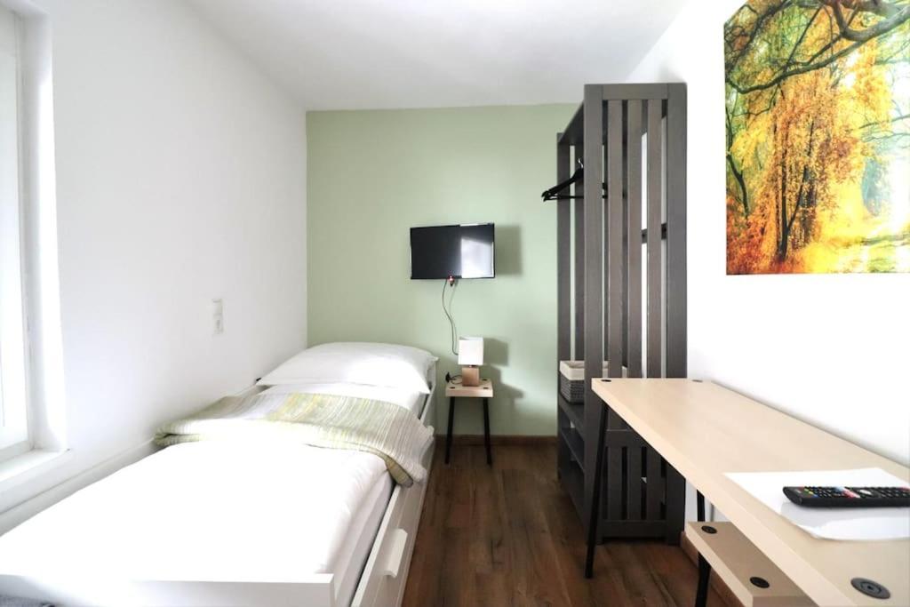 Schickes Zimmer Mit Top-Ausstattung In Idealer Lage Feldkirch Eksteriør bilde